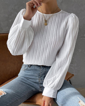 Plain blouse with lantern sleeve