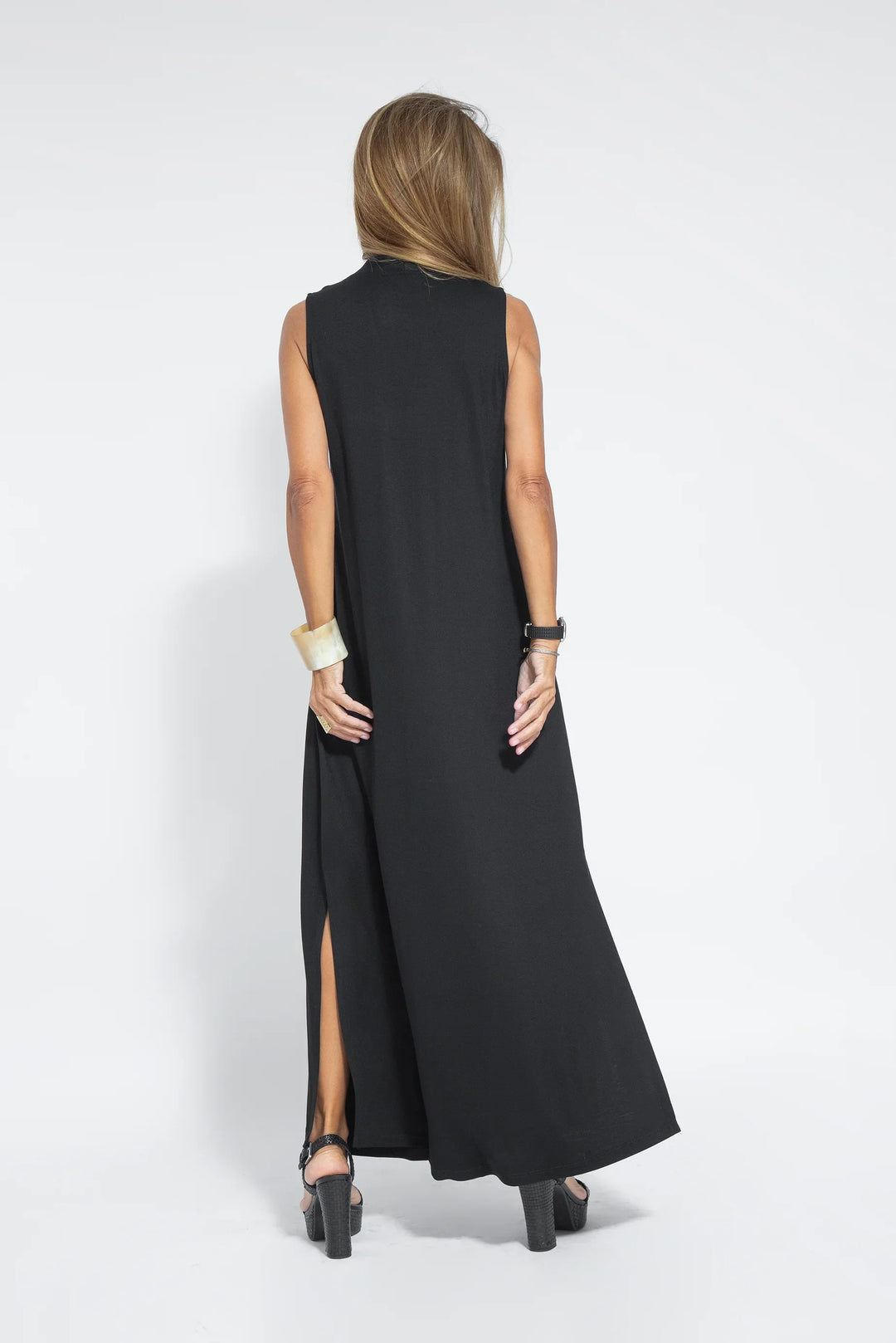 Valéria V-neck Long Dress