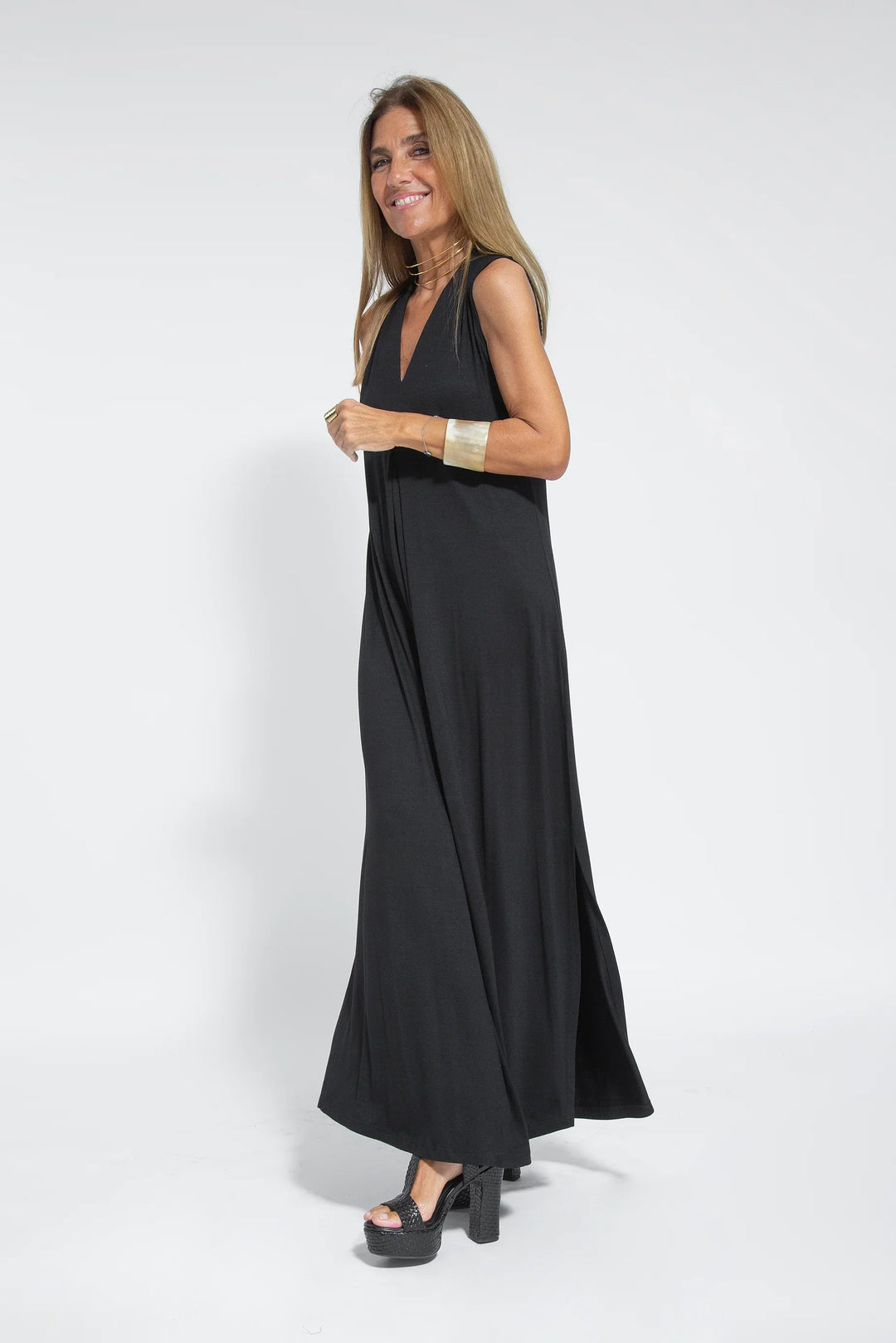 Valéria V-neck Long Dress