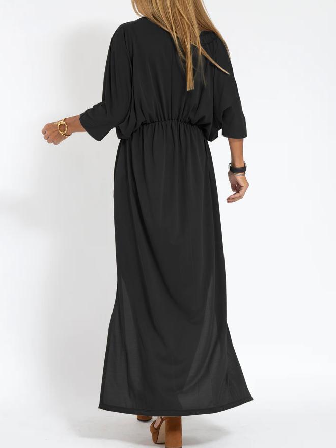 Valéria Elegant Maxi Dress